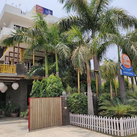 Aakritii Hotels Gurgáon Kültér fotó
