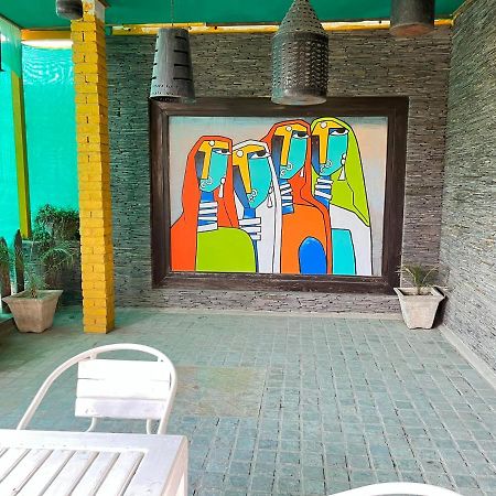 Aakritii Hotels Gurgáon Kültér fotó